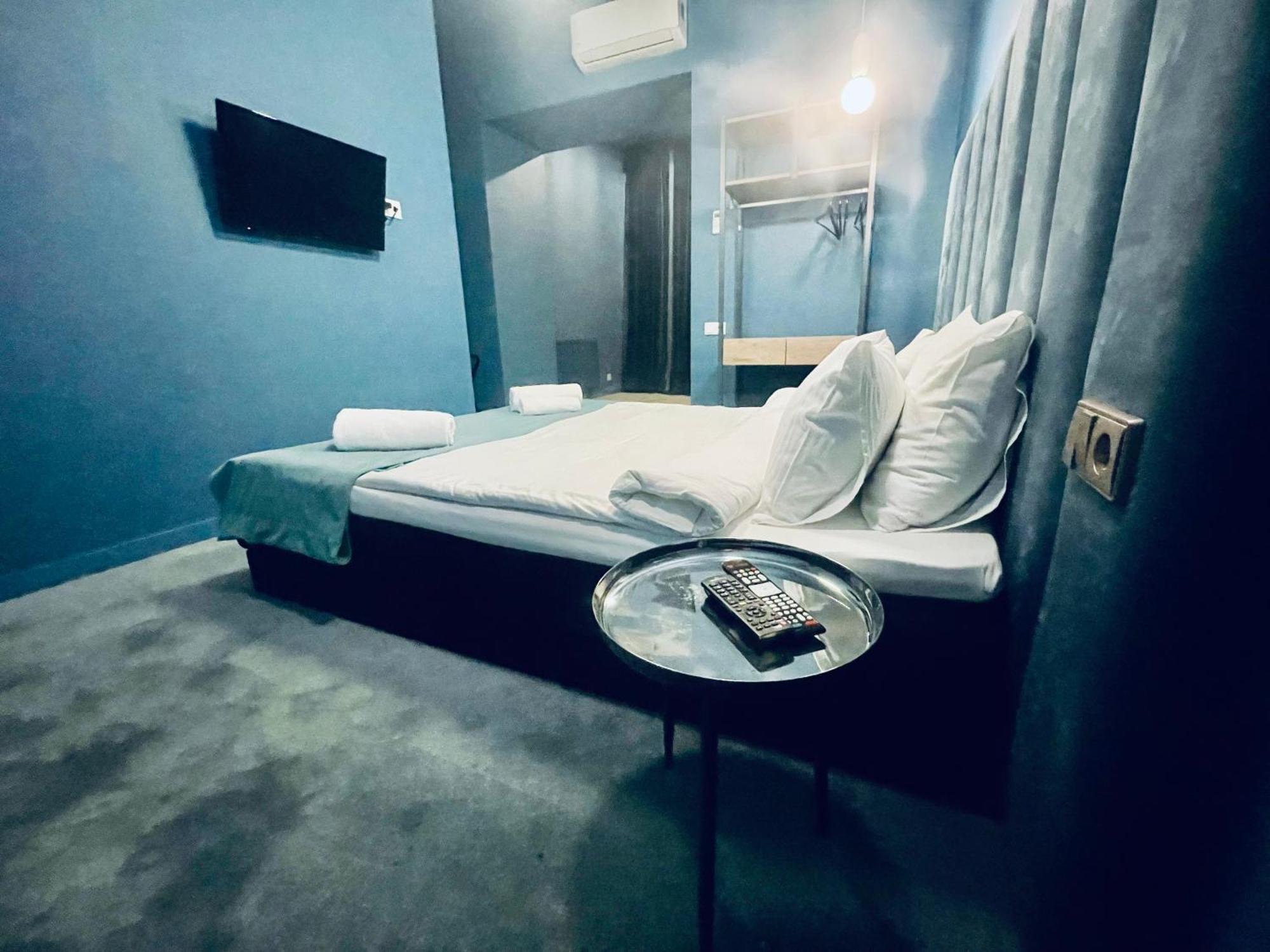 Freeze Inn Tbiliszi Kültér fotó