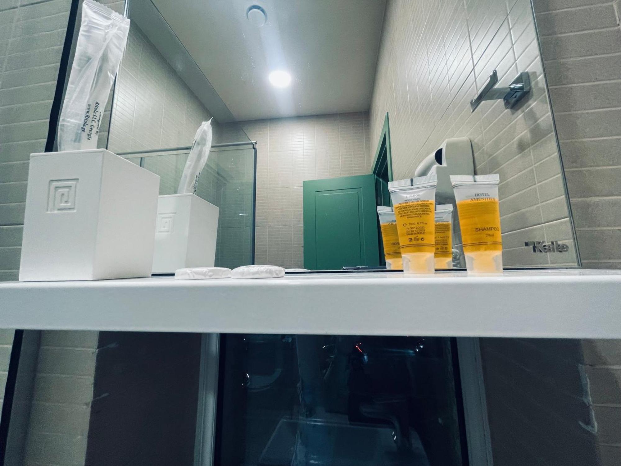 Freeze Inn Tbiliszi Kültér fotó