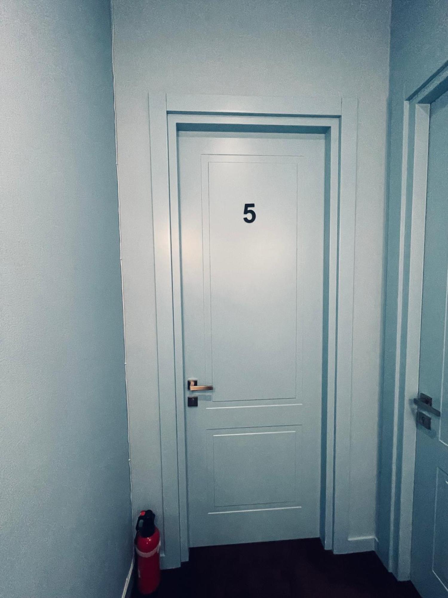 Freeze Inn Tbiliszi Kültér fotó