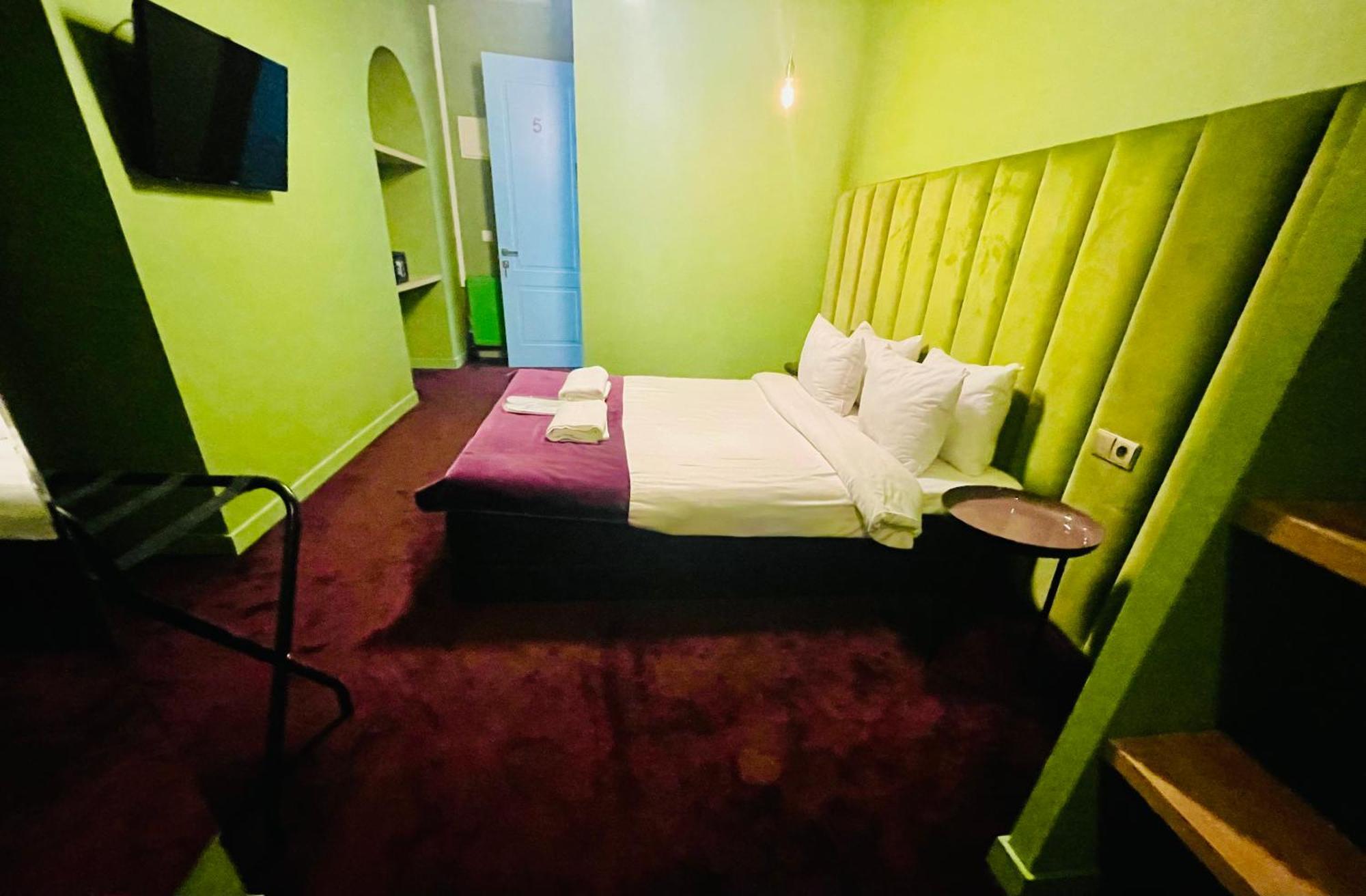 Freeze Inn Tbiliszi Kültér fotó